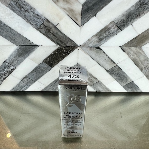 Lancôme l’absolu rouge ruby cream 473 RUBIEZ - Picture 3 of 4